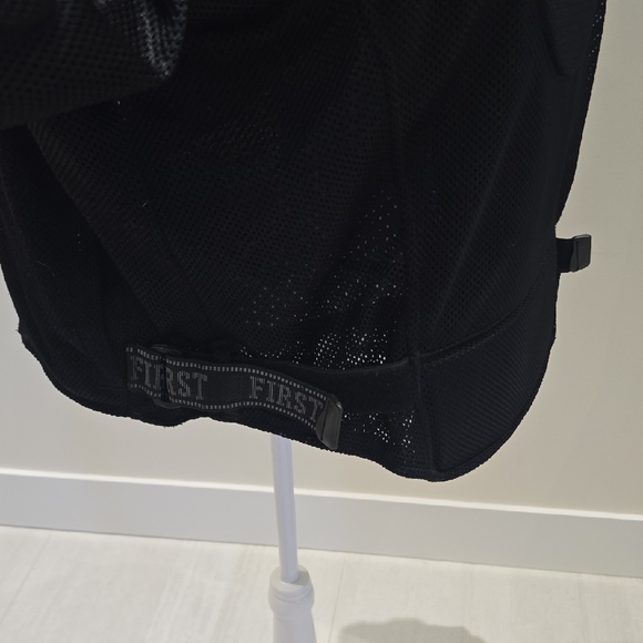 Black Performance Jacket - Picture 4 of 10